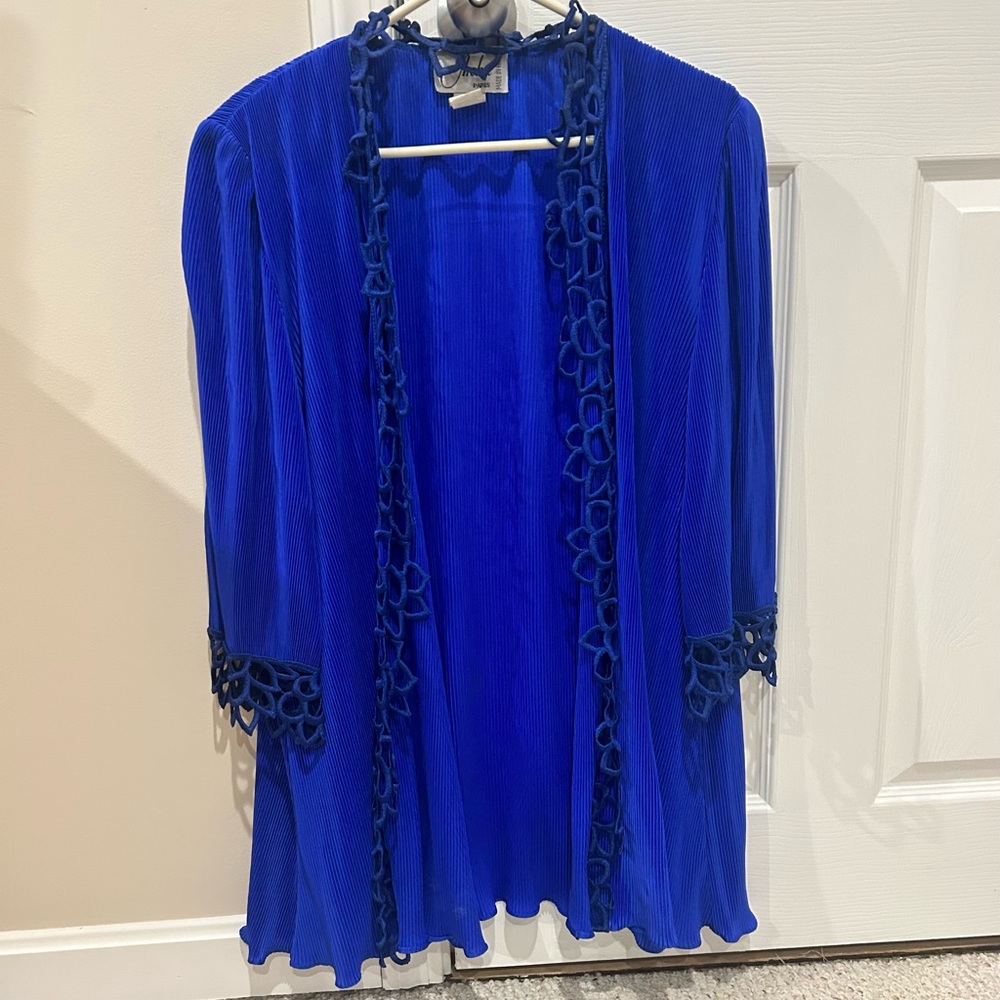 Vintage & Rare Archa Paris Top. Lightly Worn